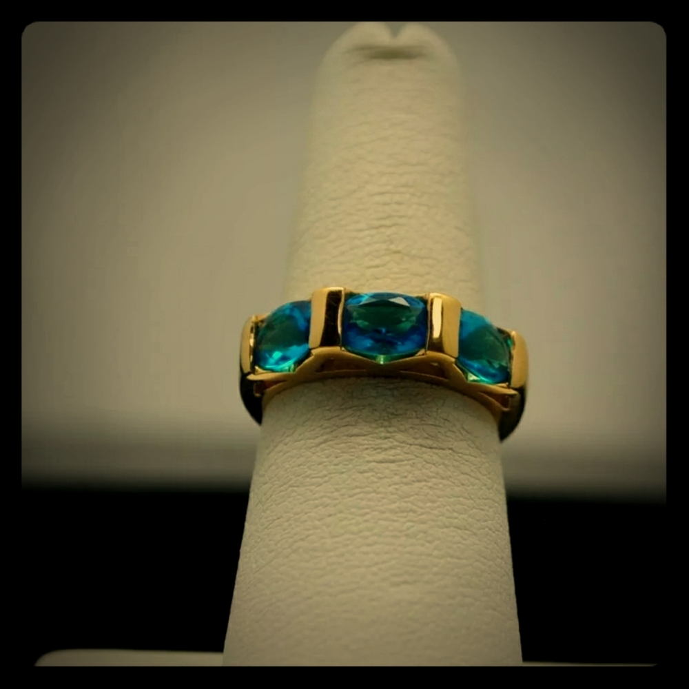 Gorgeous blue topaz ring!